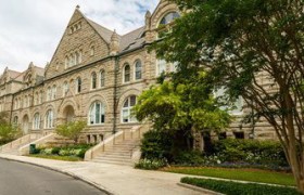 杜兰大学：成就非凡之路