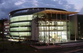 弘益大学：塑造未来的摇篮